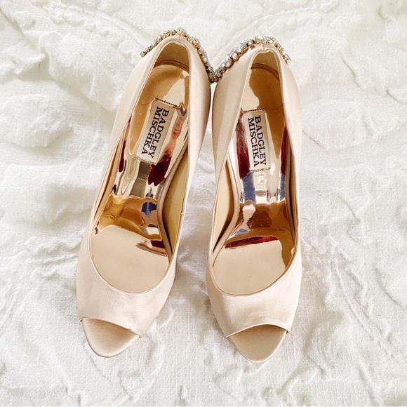 Badgley Mischka Kiara Crystal Back Open Toe Pump New $245 - Picture 4 of 7